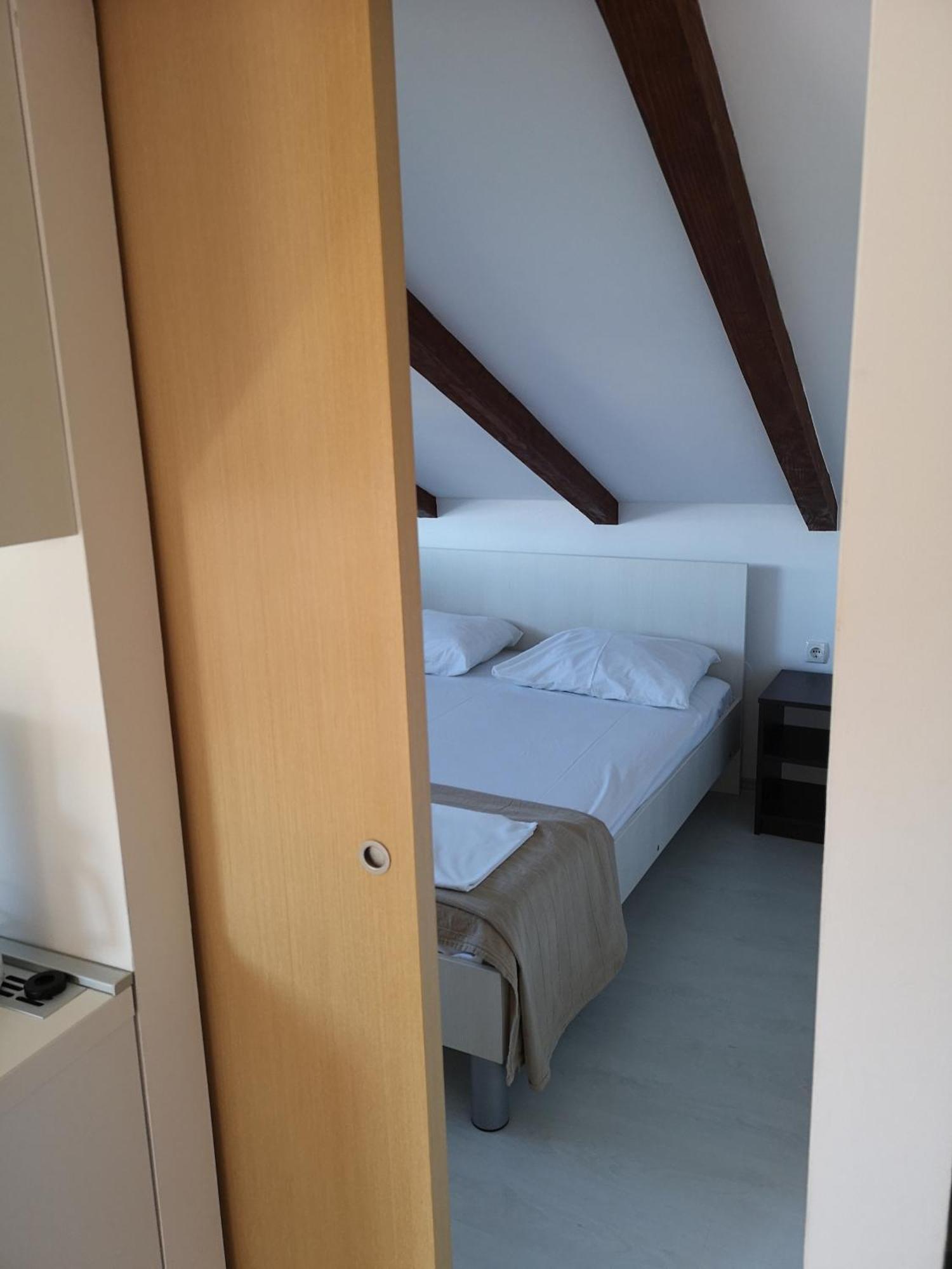 Apartments With A Parking Space Lopar, Rab - 16680 客房 照片